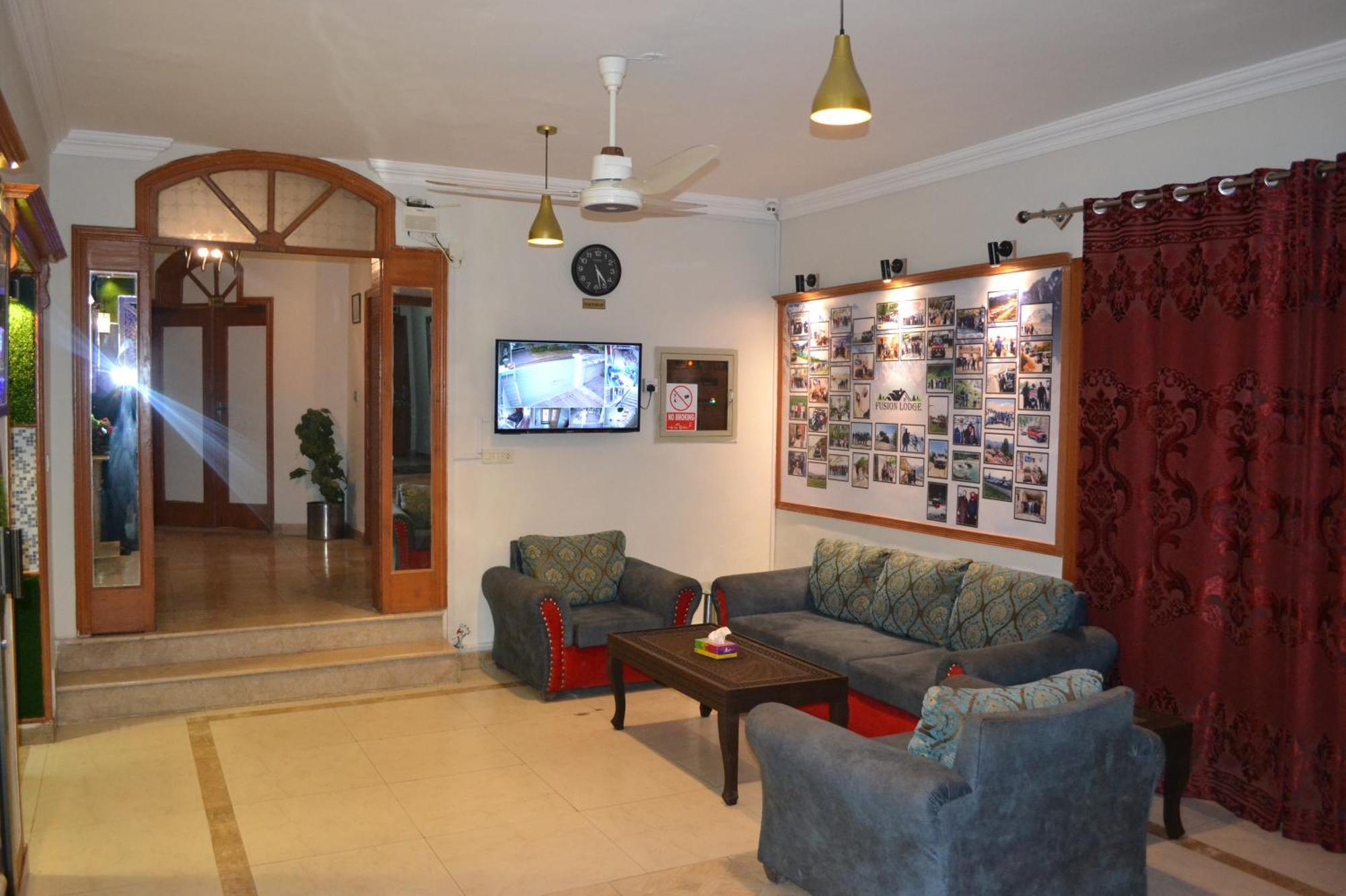 Fusion Lodge Islamabad Bagian luar foto