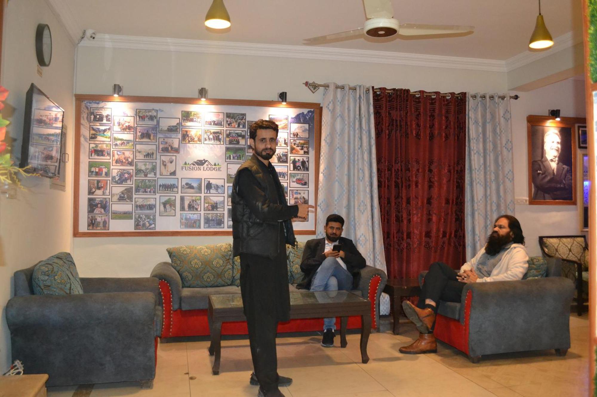 Fusion Lodge Islamabad Bagian luar foto