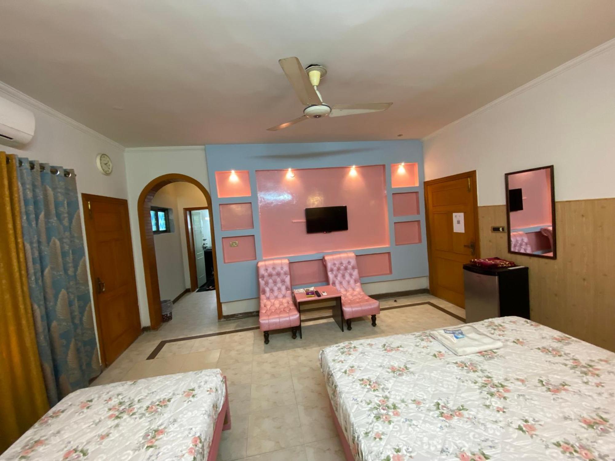 Fusion Lodge Islamabad Bagian luar foto