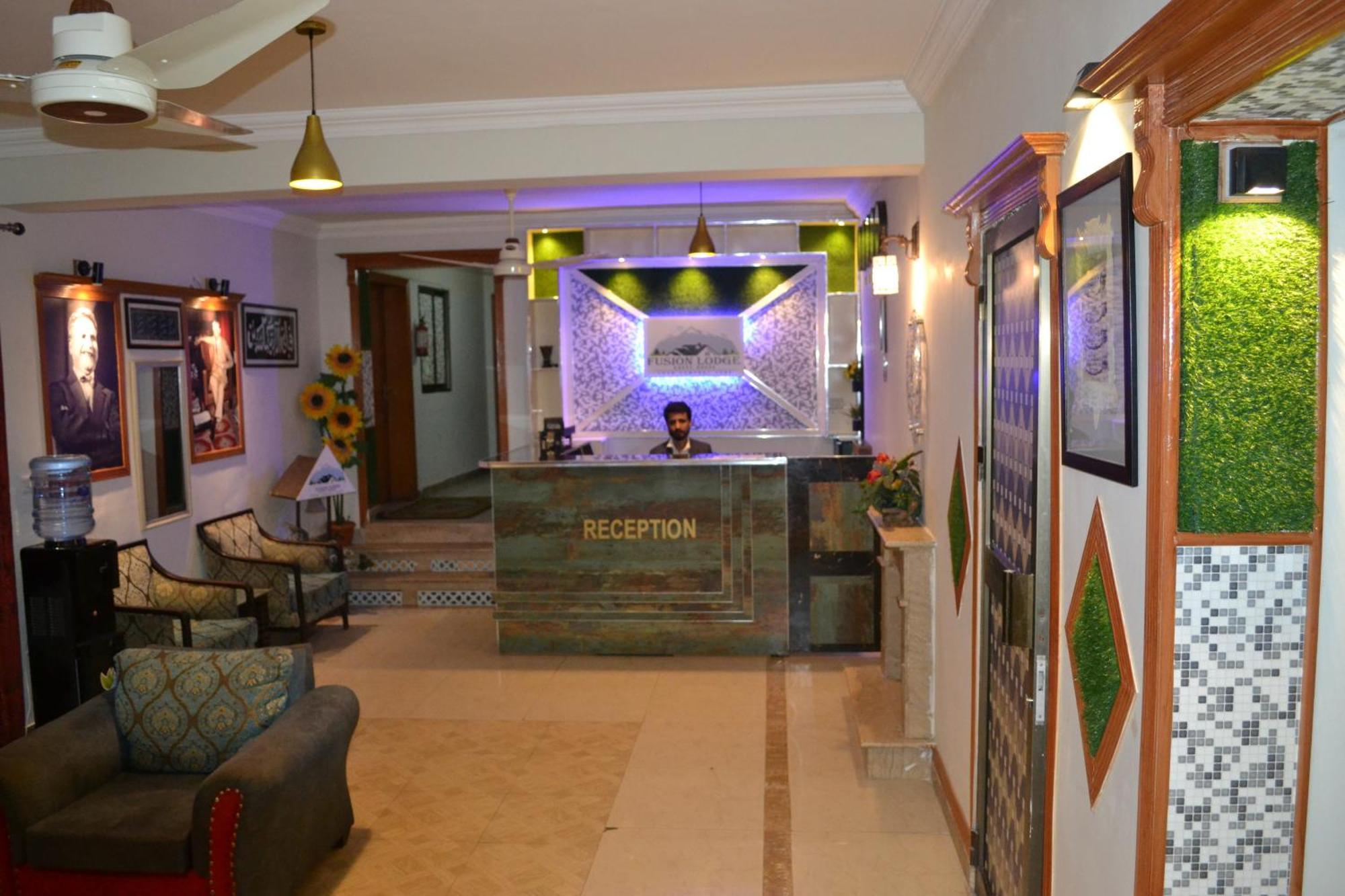 Fusion Lodge Islamabad Bagian luar foto