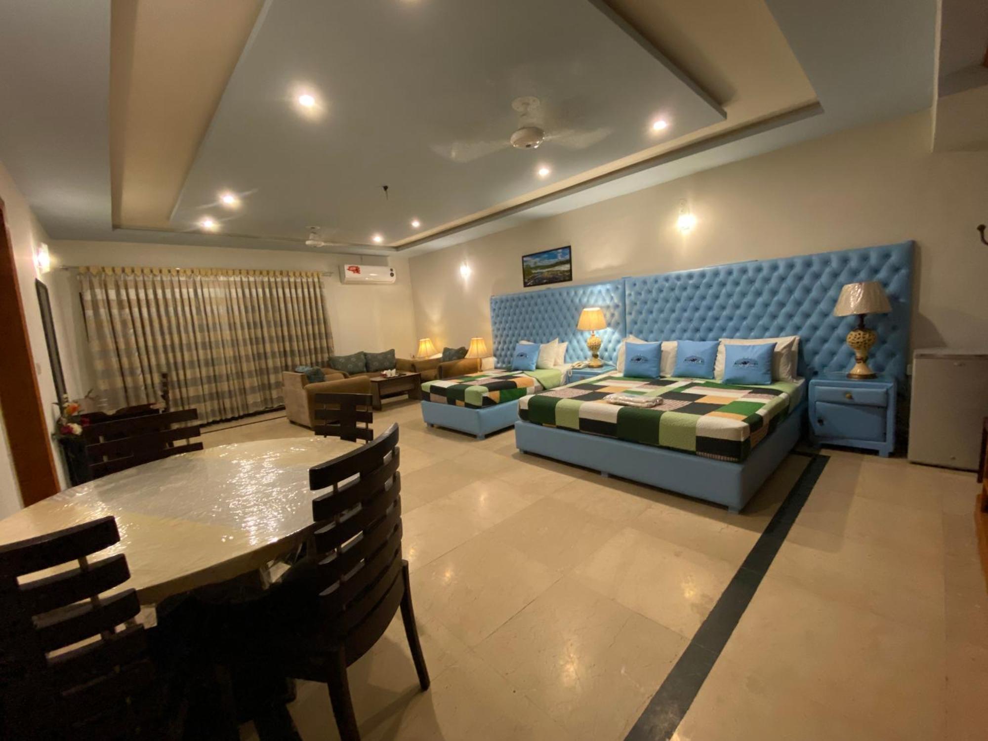 Fusion Lodge Islamabad Bagian luar foto